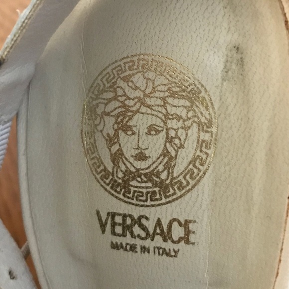 Gorgeous Cream Snakeskin Strappy Versace Heels - Picture 2 of 8